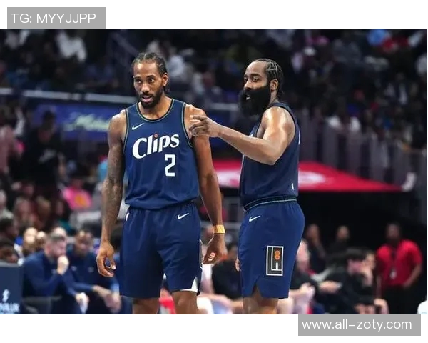 快船迎战鹈鹕比尔复出与哈登小卡琼斯祖巴茨联手出战 快船迎战鹈鹕比尔复出与哈登小卡琼斯祖巴茨联手出战