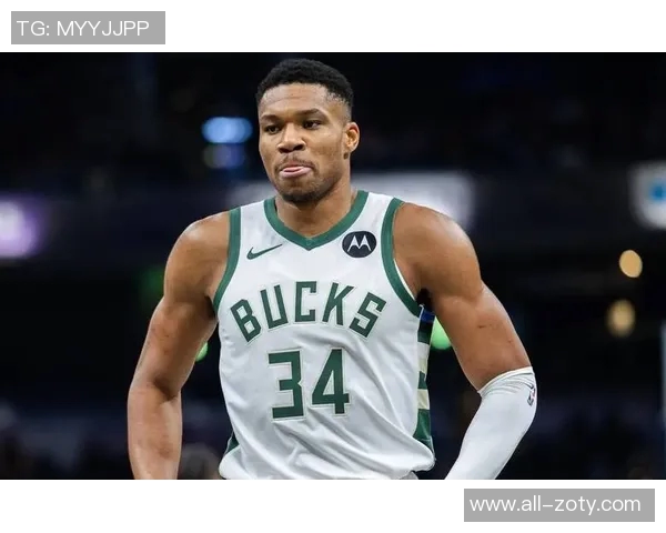 克莱重现巅峰状态成功防守字母哥展现强大实力 克莱重现巅峰状态成功防守字母哥展现强大实力