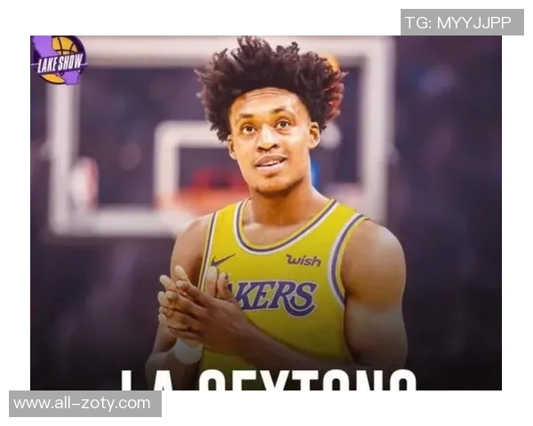 黄蜂主帅看好克尼佩尔曼恩塞克斯顿有望成为球队先发核心 黄蜂主帅看好克尼佩尔曼恩塞克斯顿有望成为球队先发核心