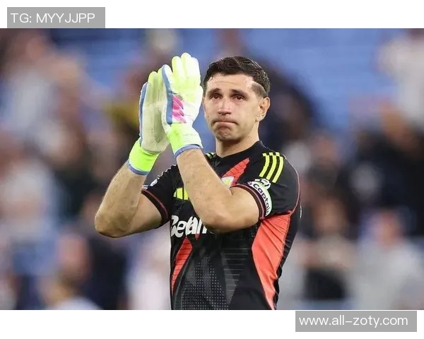 维拉队门将坚定信念即使赛季开局不佳也不减斗志