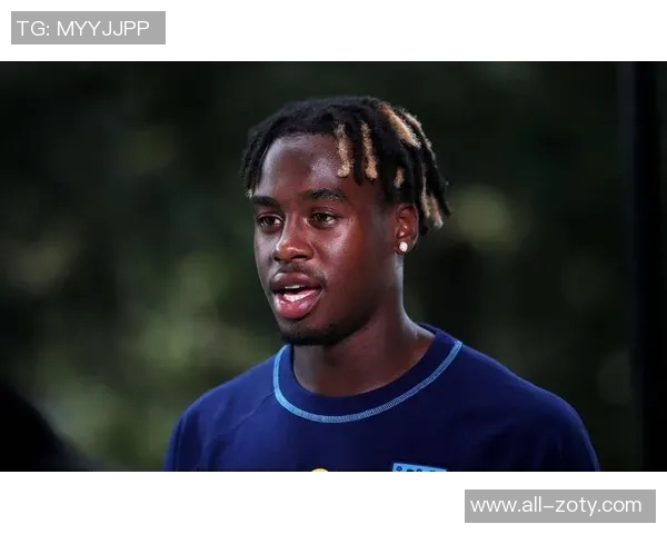 多特边锋阿德耶米渴望转会但面临主力位置丧失与缺乏实质报价困境